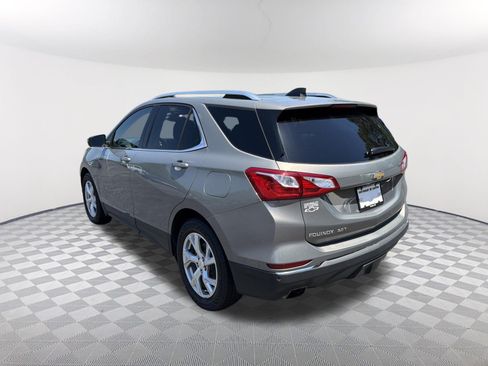 Used 2018 Chevrolet Equinox LT FWD image 7