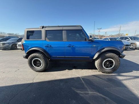 Used 2021 Ford Bronco First Edition image 2