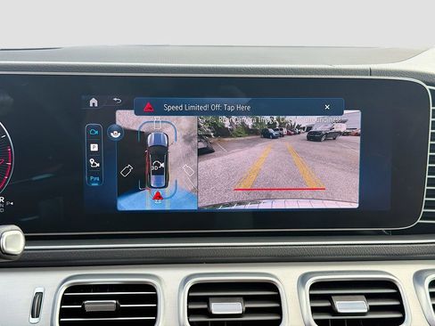 Used 2025 Mercedes-Benz GLS 450 GLS 450 w/ Pinnacle Trim Package image 35