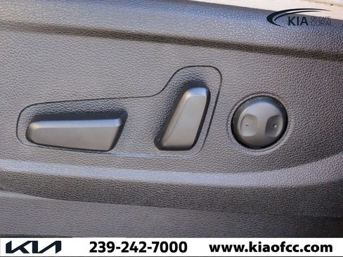 Certified 2020 Kia Telluride EX w/ Towing Package image 20