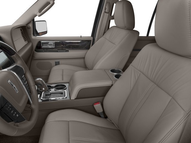 Used 2016 Lincoln Navigator L Select RWD image 8
