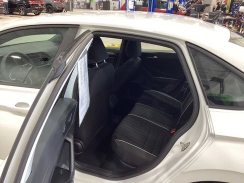 Used 2023 Volkswagen Jetta Sport FWD image 12