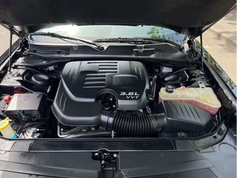 Used 2021 Dodge Challenger SXT w/ Blacktop Package image 20