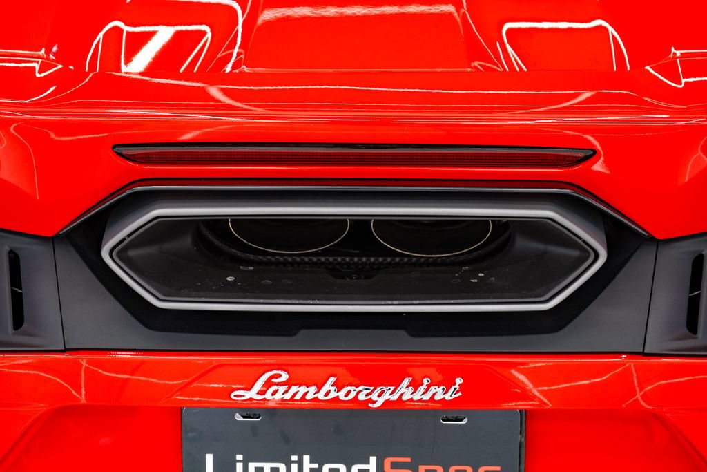 Used 2026 Lamborghini Temerario AWD/4WD image 17