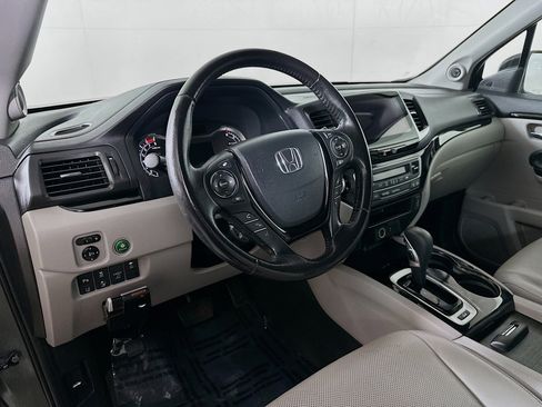 Used 2018 Honda Ridgeline RTL-E image 9
