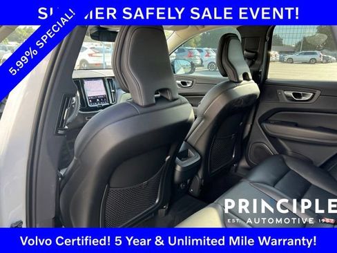 Certified 2024 Volvo XC60 B5 Core w/ Protection Package Premier AWD/4WD image 27