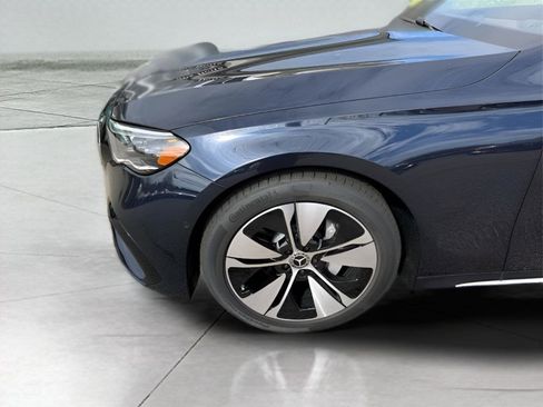 New 2026 Mercedes-Benz E 350 4MATIC Sedan image 10