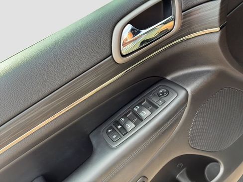 Used 2020 Jeep Grand Cherokee Limited X AWD/4WD image 15