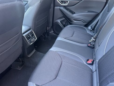 Used 2020 Subaru Forester Premium AWD/4WD image 4