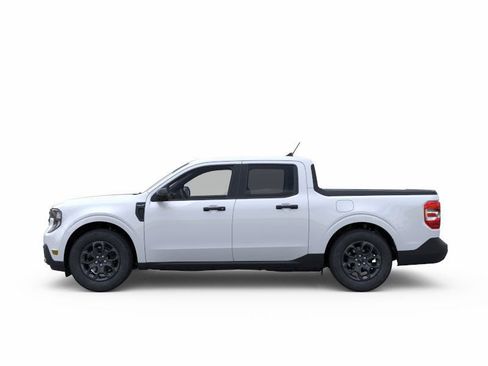 New 2025 Ford Maverick XLT w/ Equipment Group 301A AWD/4WD image 4