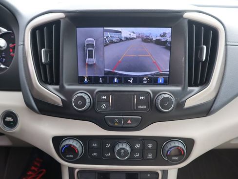 Used 2023 GMC Terrain Denali w/ Denali Premium Package AWD/4WD image 27
