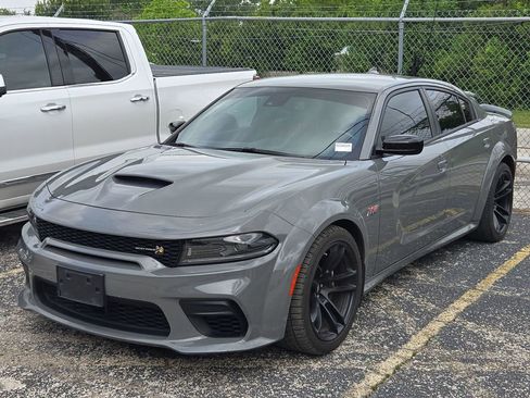 Used 2023 Dodge Charger Scat Pack RWD image 4