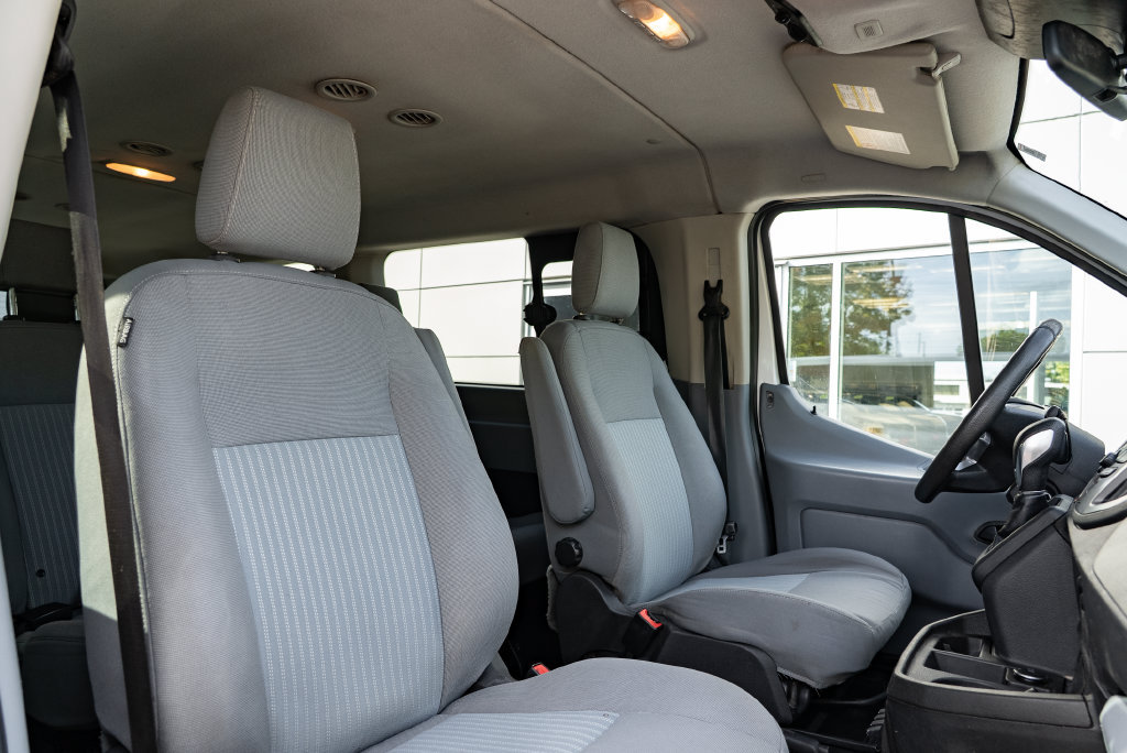 Used 2018 Ford Transit 150 XLT RWD image 27