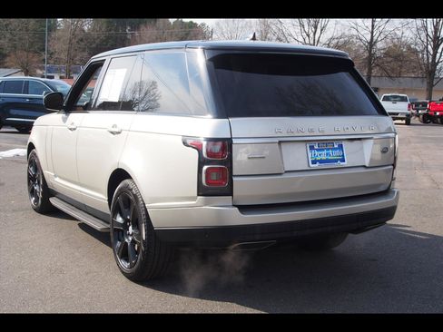 Used 2019 Land Rover Range Rover Supercharged image 3