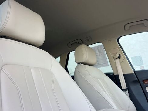 Used 2023 Audi Q5 2.0T Premium AWD/4WD image 18