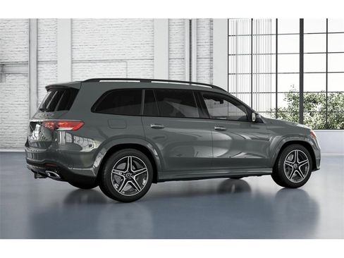 New 2026 Mercedes-Benz GLS 450 4MATIC image 19