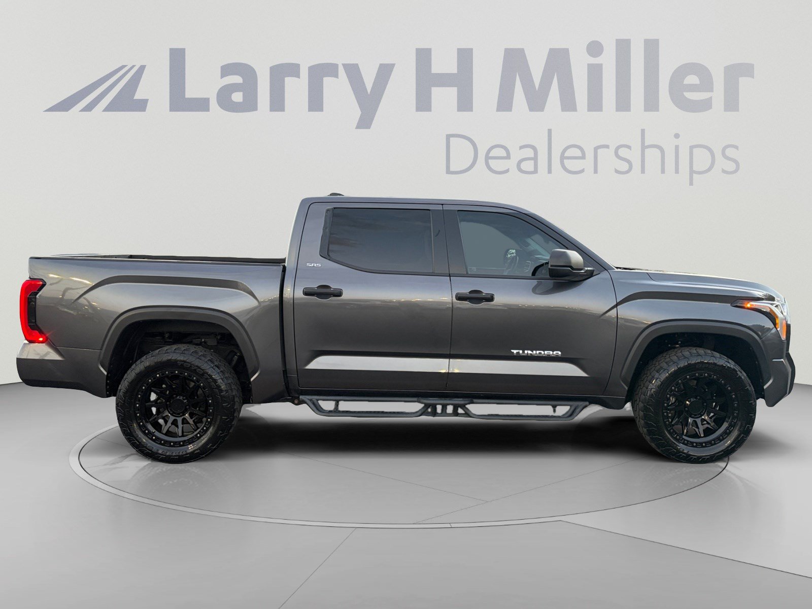 Used 2024 Toyota Tundra SR5 AWD/4WD image 6