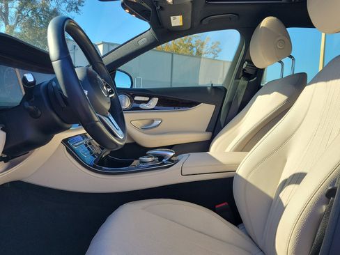 Used 2020 Mercedes-Benz E 350 Sedan image 21