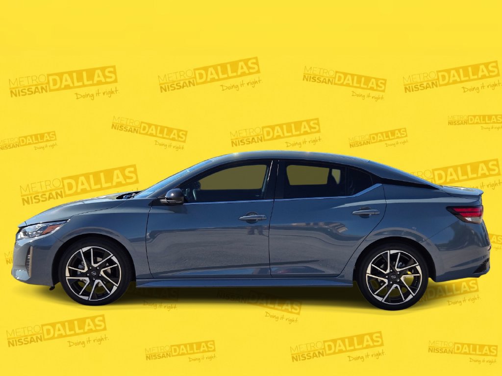Certified 2024 Nissan Sentra SR FWD image 3