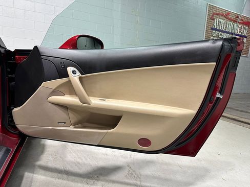 Used 2010 Chevrolet Corvette Grand Sport w/ Preferred Equipment Group image 12