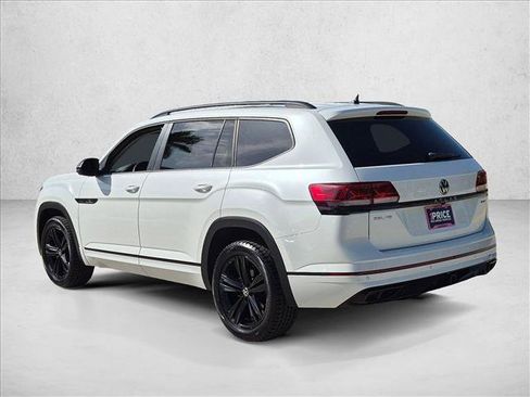 Used 2023 Volkswagen Atlas SEL R-Line AWD/4WD image 6