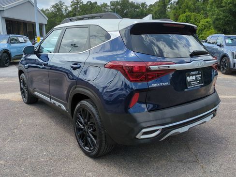 Certified 2022 Kia Seltos Nightfall Edition AWD/4WD image 7