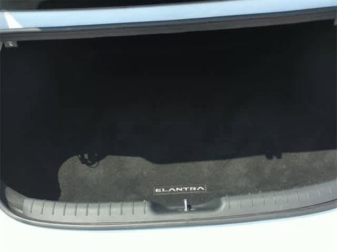 Used 2022 Hyundai Elantra SEL w/ Cargo Package image 33