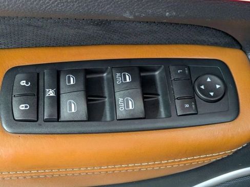 Used 2016 Jeep Grand Cherokee SRT AWD/4WD image 16