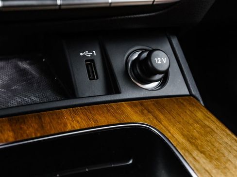 Used 2022 Audi Q5 e Premium image 39