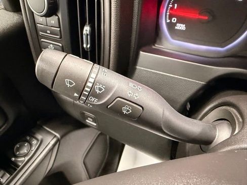 Used 2023 Chevrolet Silverado 2500 Custom w/ Custom Value Package AWD/4WD image 32