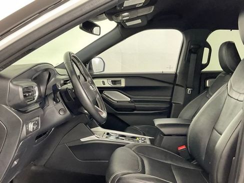 Used 2020 Ford Explorer ST w/ Premium Technology Package AWD/4WD image 10