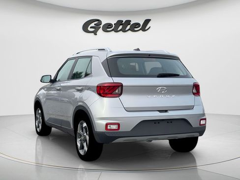 New 2026 Hyundai Venue SEL FWD image 9