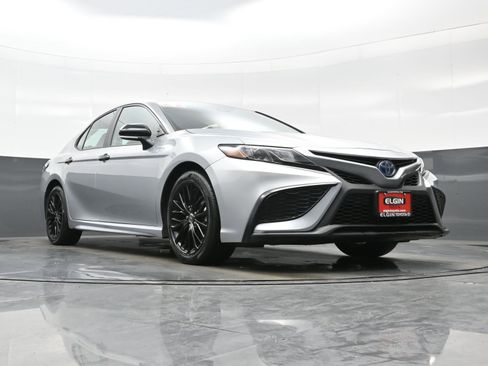 Used 2022 Toyota Camry SE w/ Convenience Package image 26