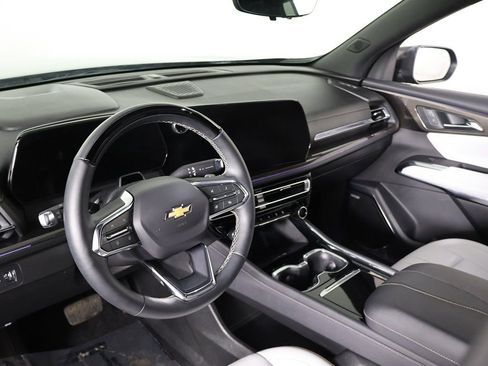 Used 2025 Chevrolet Traverse High Country w/ LPO, Cargo Package image 29