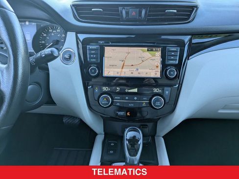 Certified 2021 Nissan Rogue Sport SL image 34