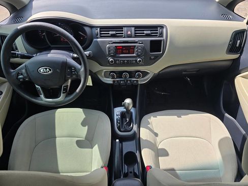 Used 2013 Kia Rio EX image 22