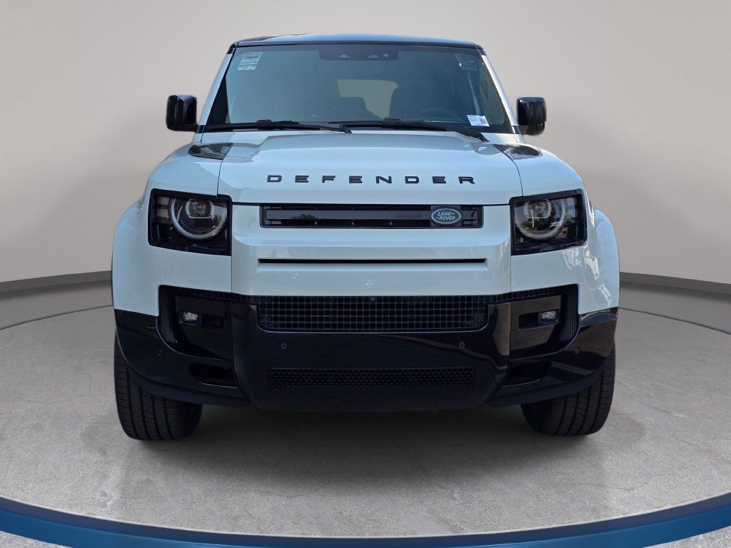 New 2026 Land Rover Defender 110 X-Dynamic SE AWD/4WD image 2