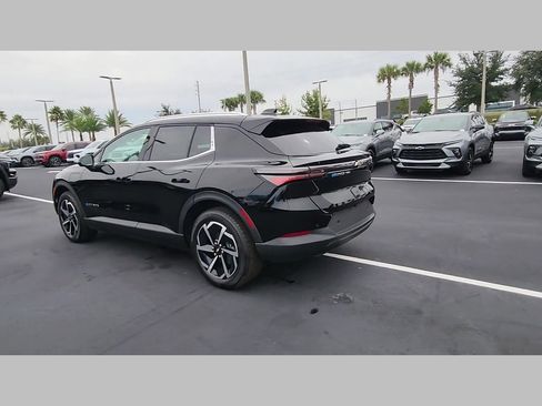 New 2026 Chevrolet Equinox EV LT image 19