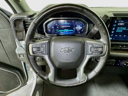Certified 2026 Chevrolet Silverado 1500 RST AWD/4WD image 9