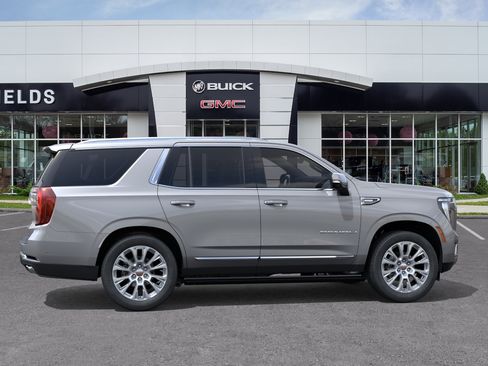 New 2026 GMC Yukon Denali w/ Denali Reserve Package AWD/4WD image 5