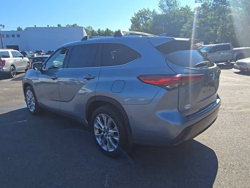 Used 2020 Toyota Highlander Limited AWD/4WD image 18