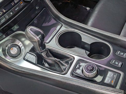 Used 2018 Nissan Maxima 3.5 SL FWD image 26