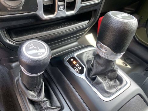Certified 2022 Jeep Wrangler Unlimited Sport AWD/4WD image 15