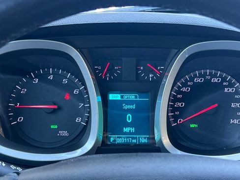 Used 2017 Chevrolet Equinox LT w/ Convenience Package FWD image 36