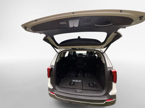 Certified 2025 Kia Carnival SX Prestige FWD image 25