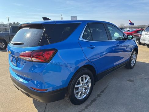 Used 2024 Chevrolet Equinox LT image 4