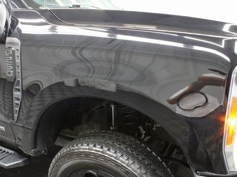 Used 2023 Ford F250 Lariat w/ Lariat Ultimate Package image 33