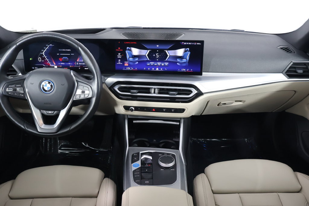 Used 2024 BMW i4 eDrive35 w/ Premium Package RWD image 14