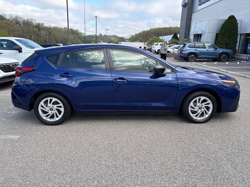 Used 2024 Subaru Impreza 2.0i image 6
