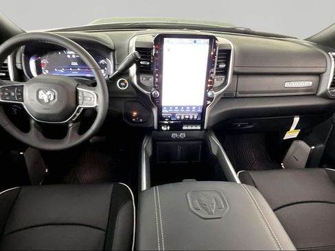 New 2026 RAM 2500 Laramie AWD/4WD image 5